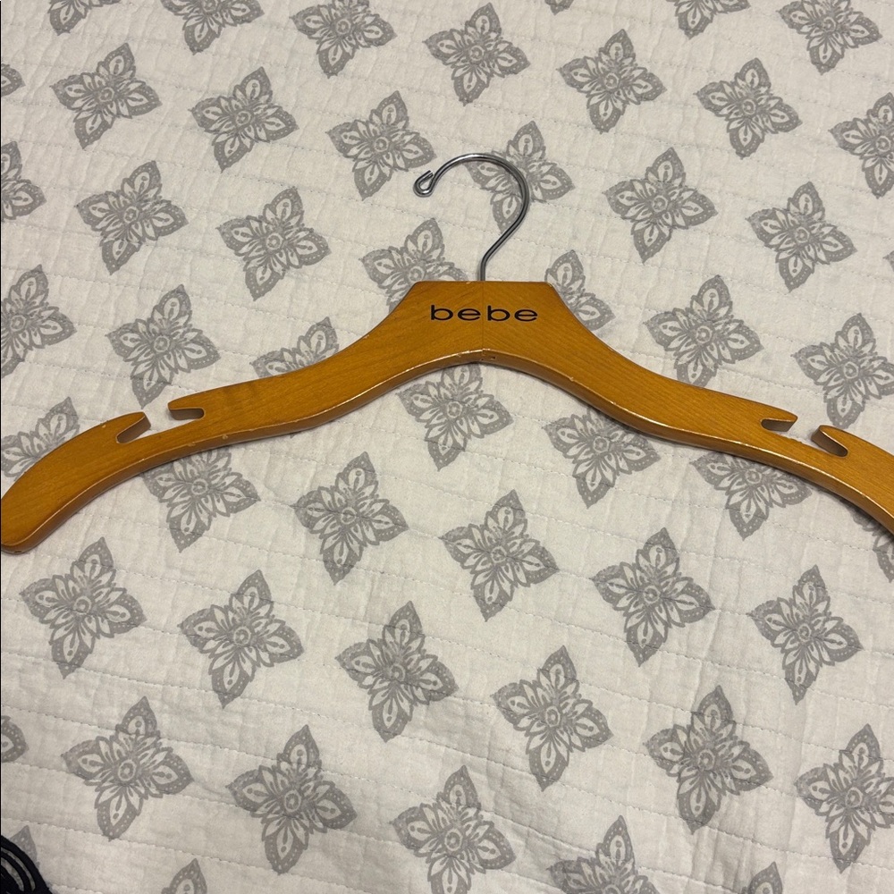 Bebe - image 5